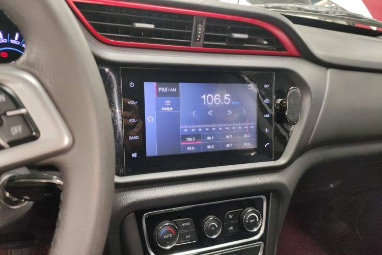 Used Chery Tiggo 3 2016 1.6L Manual ZhiShang Edition