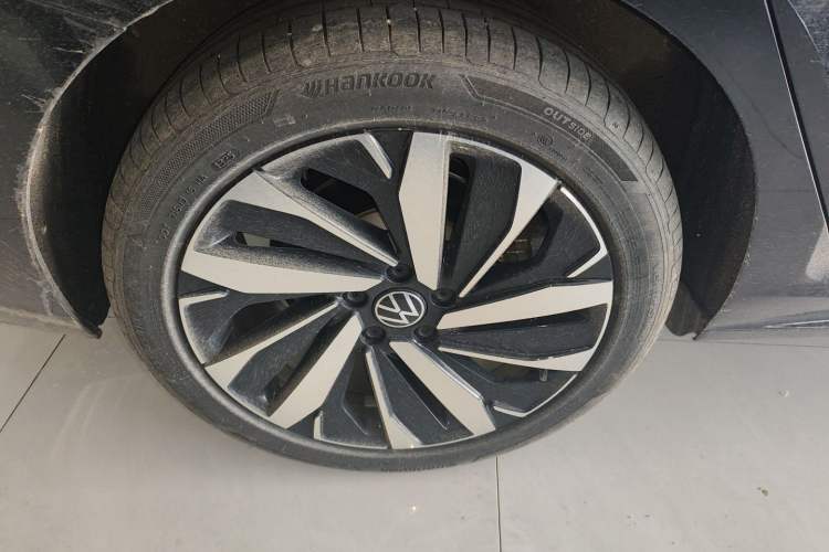 Used Volkswagen Passat 2025 Premium Version 380TSI Dragon Edition