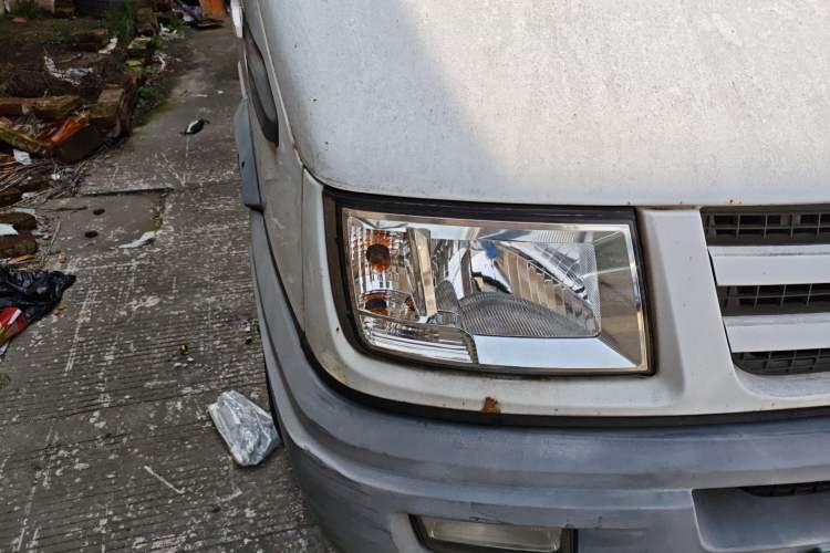 Used Iveco Daily 2014 2.5T-A35 NJ6484ACM47Z4