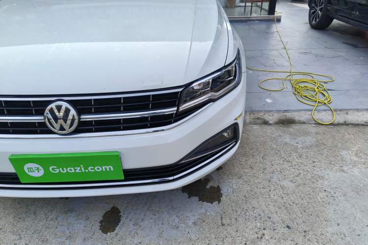 Used Volkswagen Bora 2020 1.5L Automatic Elite Version Left Front Headlight