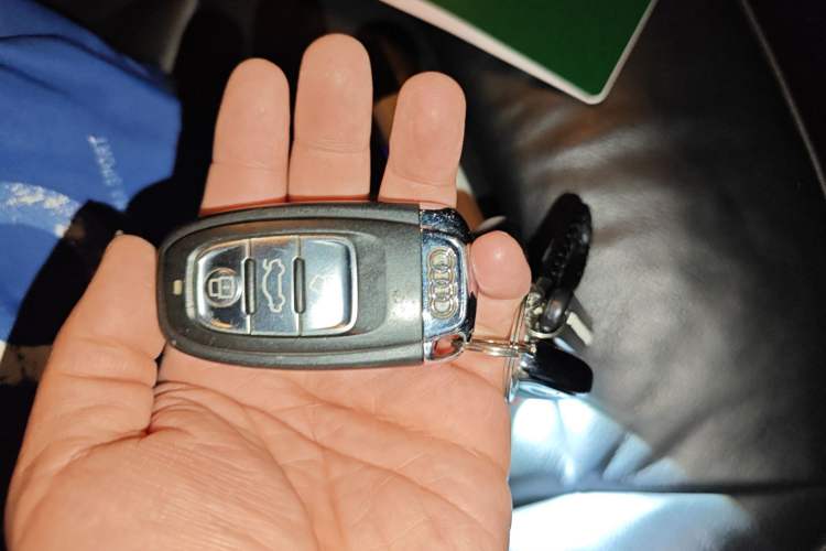 Used Audi Q5 2011 2.0TFSI Technology Model