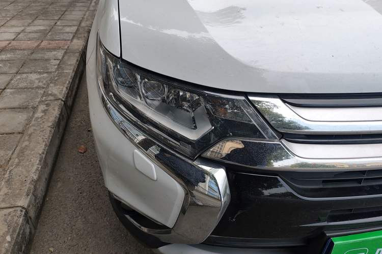 Used Mitsubishi Outlander 2016 2.4L 4x4 Elite Edition 5 Seats
