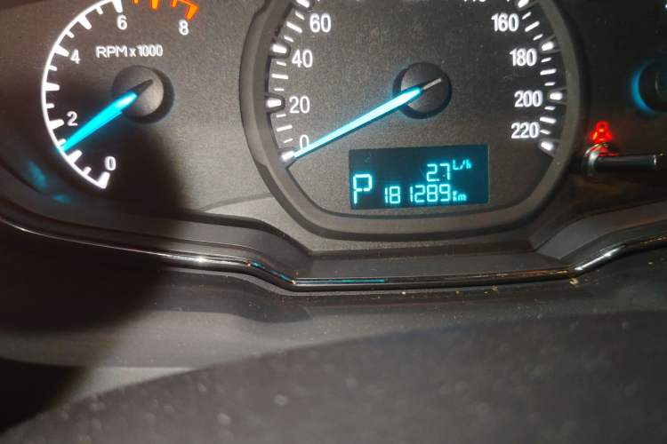 Used Ford Escort 2015 1.5L Automatic Fashion Model