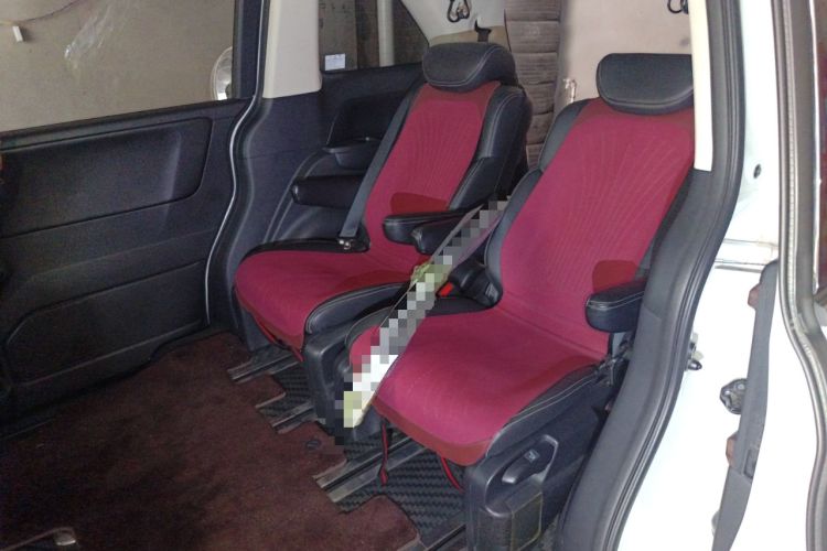 Used Honda Elysion 2016 2.4L Classic Edition
