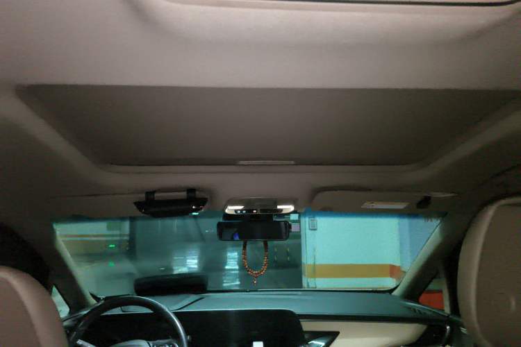 Used Buick GL8 2021 ES Land Cruiser 653T Luxury Edition