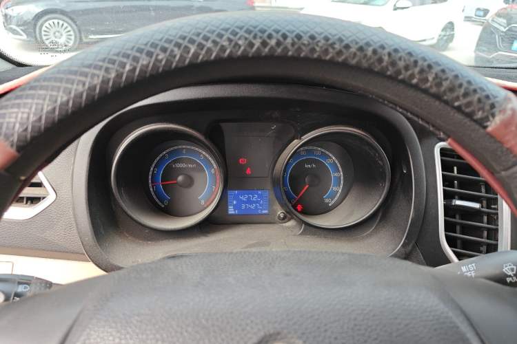 Used CHANGAN KUAYUE Wang X3 2018 1.5L Mid-Range Version Double Cab with Extended Cargo Bed and Dual Rear Wheels – DK15C Instrument Cluster