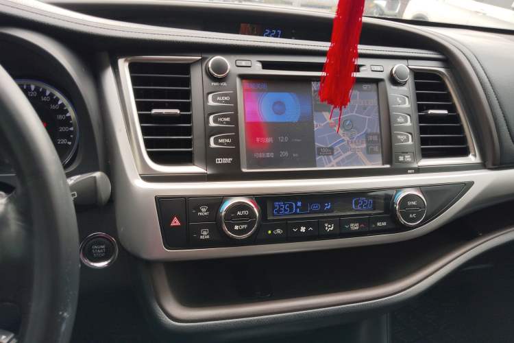 Used Toyota Highlander 2015 2.0T Four-Wheel Drive Luxury Edition 7-Seater