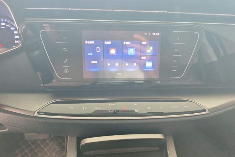 Used CHANGAN OSHAN X7 2020 1.5T Automatic Elite Edition Audio And AC Panel