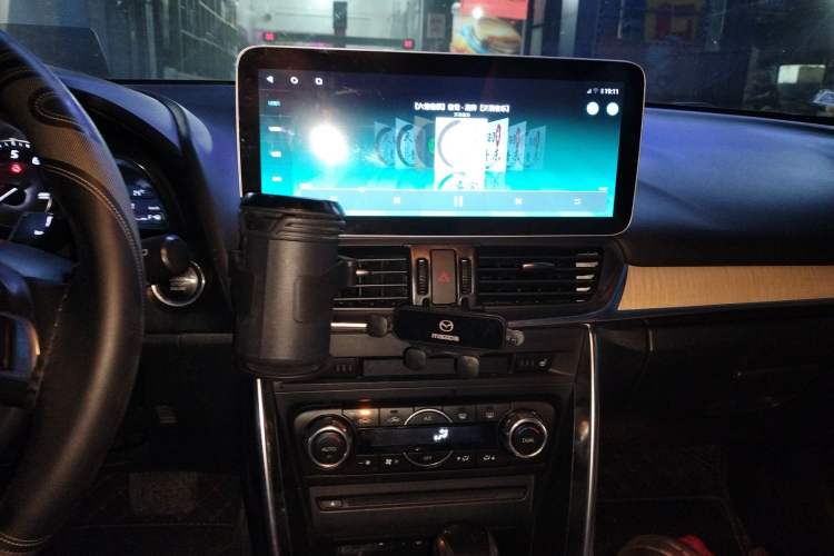 Used Mazda CX-4 2016 2.5L Automatic 4x4 Bluetide Fearless Edition