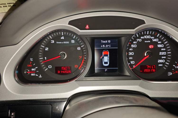 Used Audi A6L 2011 3.0 TFSI quattro Luxury Model
