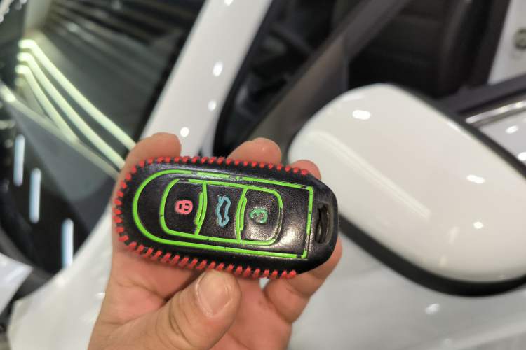 Used Geely Auto Emgrand GL 2018 1.4T DCT Elite Smart Connectivity Version
