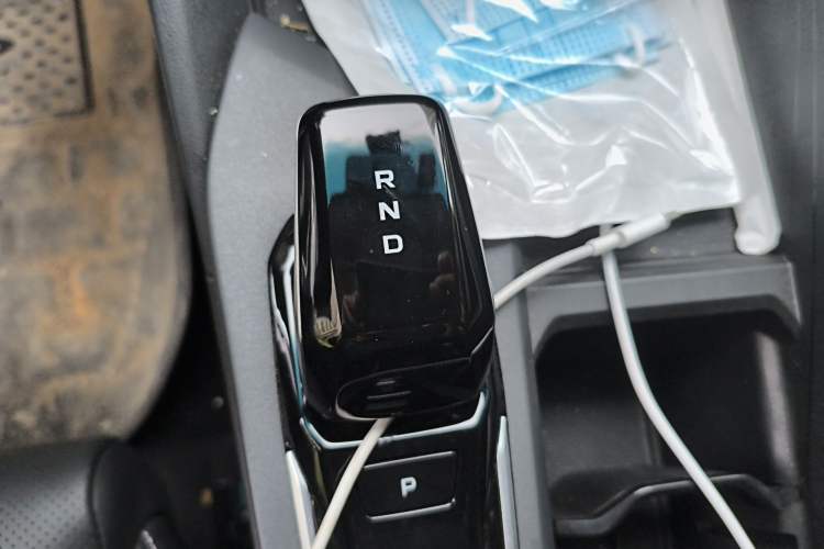 Used Geely Auto Binray 2024 Binrui COOL 1.5T DCT Champion Edition Gear Lever