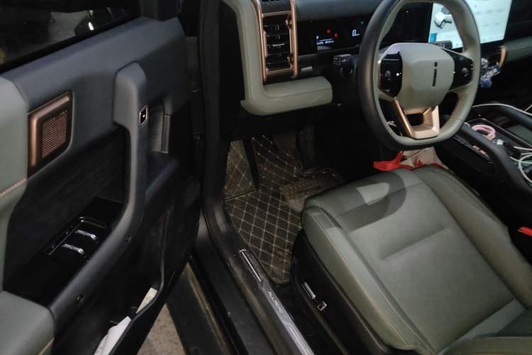 Used iCAR 03 2024 501km Two-Wheel Drive Long-Range Version
