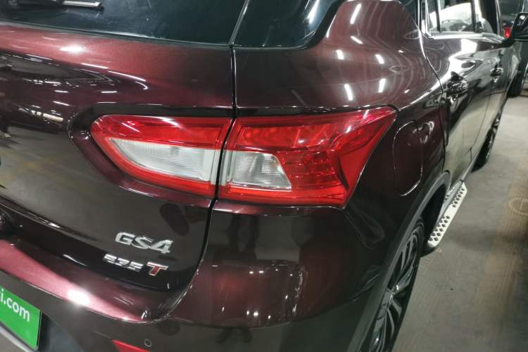 Used GAC Trumpchi GS4 2017 235T Automatic Two-Wheel Drive Luxury Smart Connectivity Version
