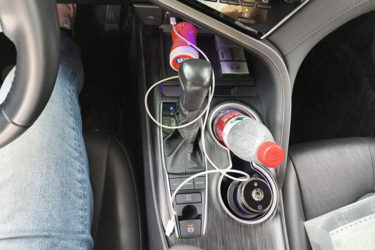 Used Toyota Camry 2023 2.5G Luxury Edition