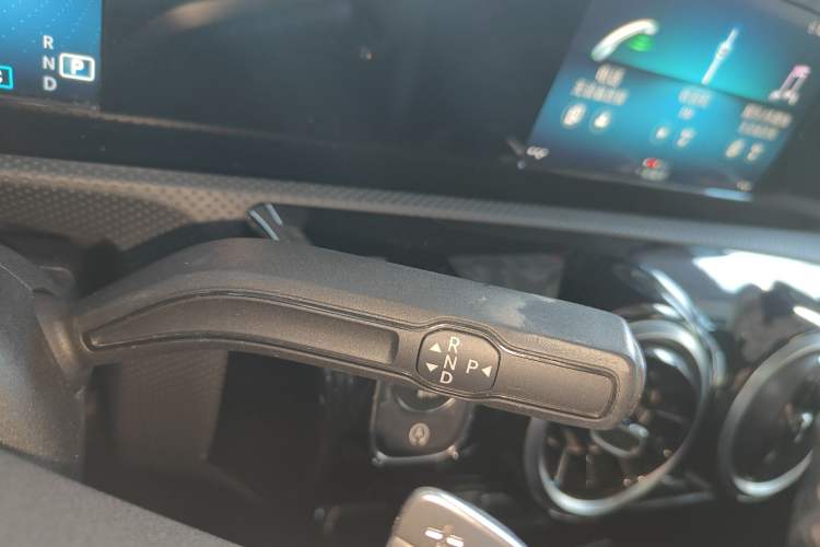 Used Mercedes-Benz A-Class 2019 A 180 L Sport Sedan Gear Lever