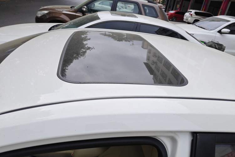 Used Toyota Corolla 2017 Revised Dual-Engine 1.8L E-CVT Elite Edition