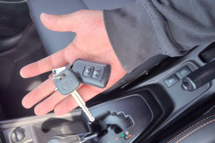 Used Toyota YARiS L Zhi Xuan 2016 Revised 1.5E CVT Charming Edition