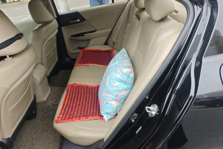 Used Honda Accord 2015 2.0L LXS Elite Edition Left Rear Seat