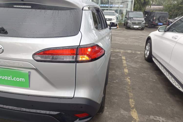 Used Toyota FRONTLANDER 2024 2.0L CVT Leading Edition
