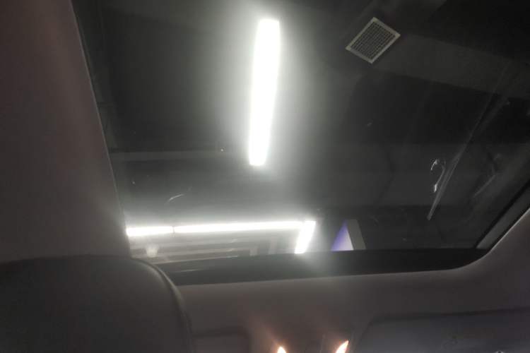 Used GAC Trumpchi M6 2021 PRO 270T DCT Luxury Edition Headliner