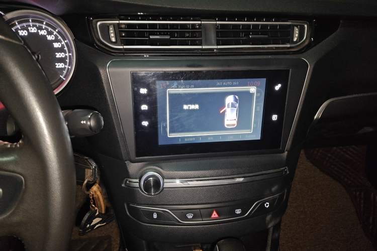 Used Peugeot 408 2014 1.8L Automatic Luxury Edition Audio And AC Panel