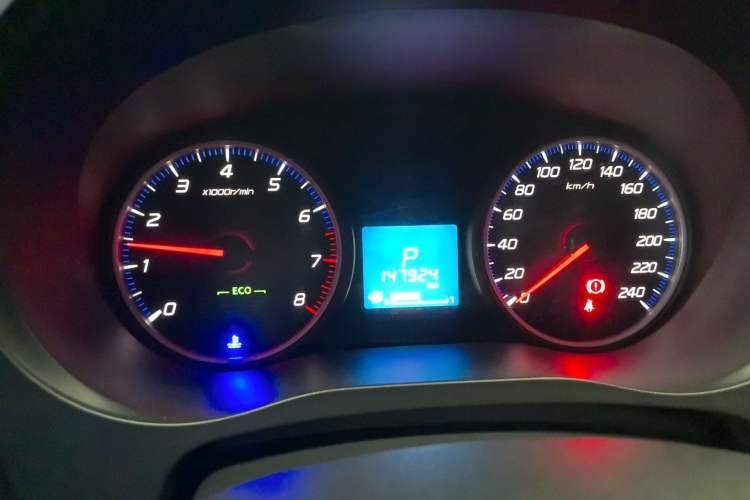 Used Mitsubishi Outlander 2018 2.0L Two-Wheel Drive Glory Edition 5 Seats