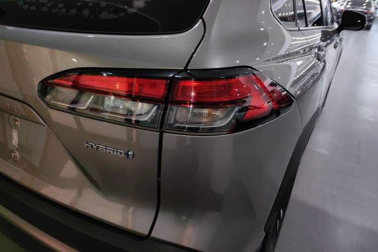 Used Toyota FRONTLANDER 2023 2.0L Smart Electric Hybrid Dual-Engine Deluxe Version