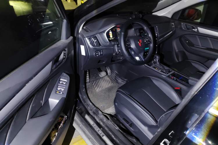 Used Roewe RX5 2020 20T Automatic Ali Smart Connectivity Beyond Intelligent Edition Interior 3