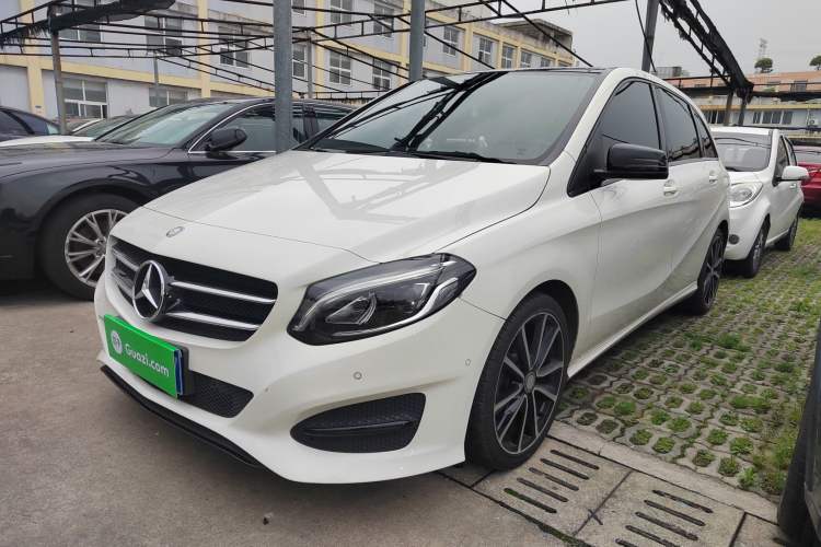 Used Mercedes-Benz B-Class 2015 B 200 Luxury Model