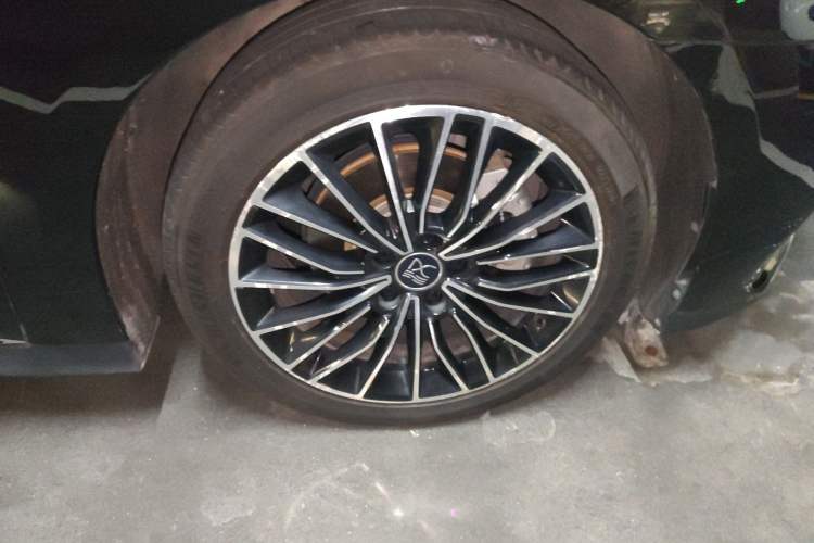 Used BYD Han 2022 DM-i 121KM Luxury Model
