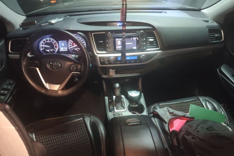 Used Toyota Highlander 2015 2.0T Four-Wheel Drive Luxury Edition 7-Seater