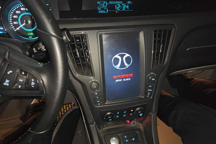 Used BAIC New Energy EU 2017 EU260 Enjoy Edition
