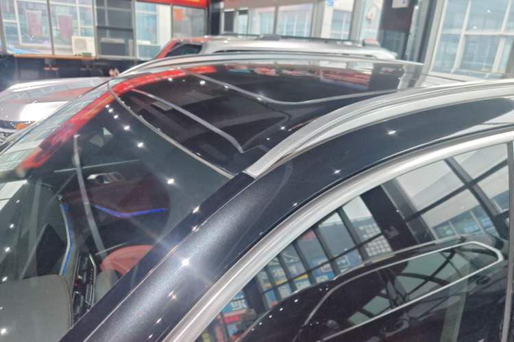 Used BMW X5 2022 xDrive 30Li Luxury M Sport Package