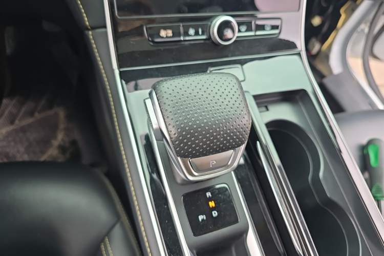 Used Roewe i6 MAX New Energy 2023 EV 420 Skyroof Special Edition
