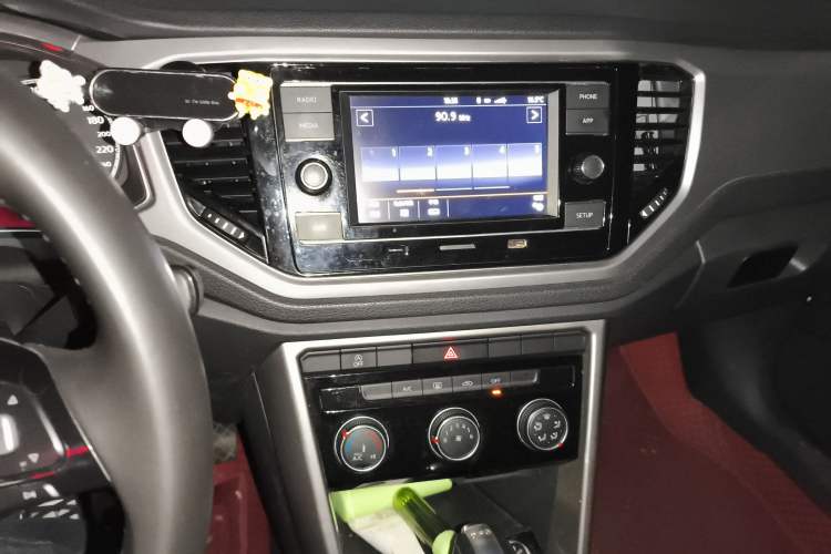 Used Volkswagen T-ROC 2020 230TSI DSG Two-Wheel Drive Advanced Version