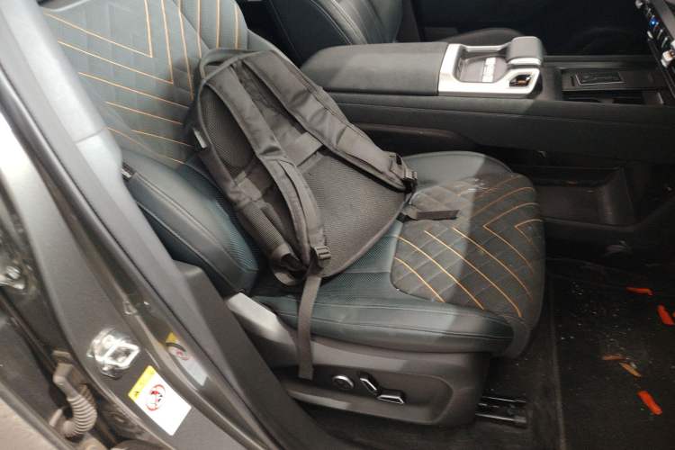 Used Deepal G318 2024 Four-Wheel-Drive Air Suspension Model