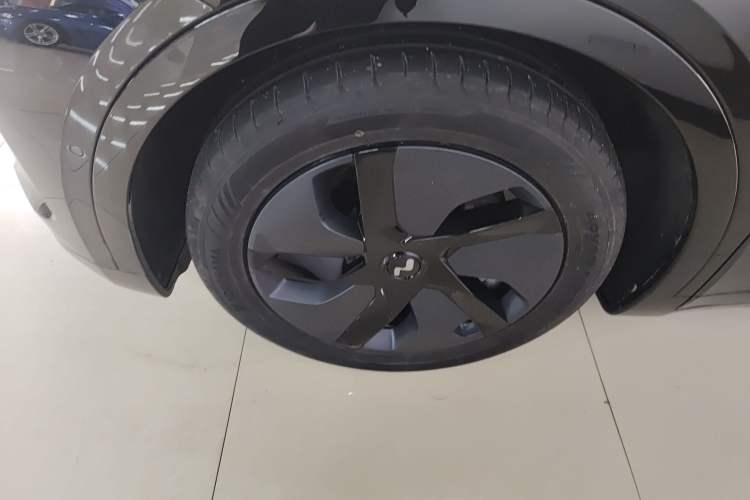 Used ONVO L60 2024 60 kWh Rear-Drive Version
