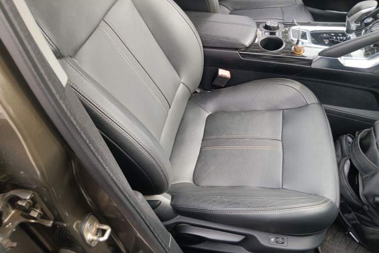 Used Peugeot 3008 2013 1.6THP Automatic Prestige Edition
