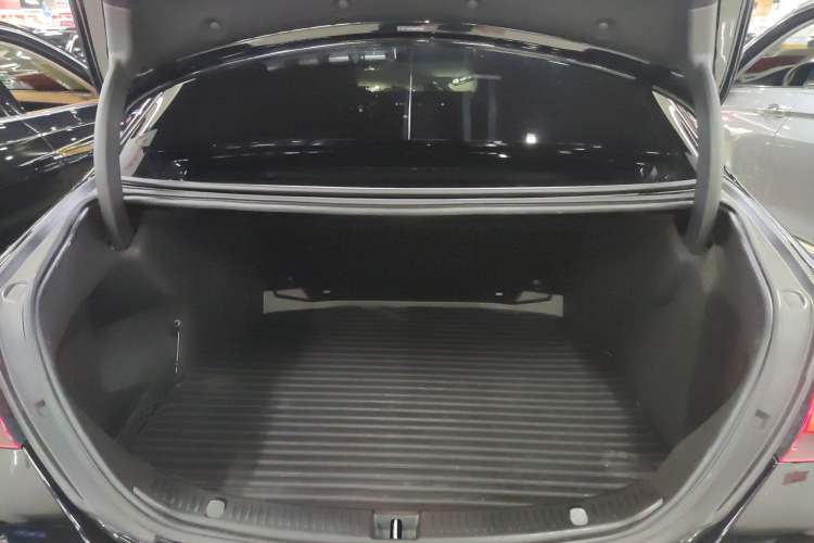 Used Mercedes-Benz E-Class 2021 E 260 Luxury Sports Edition