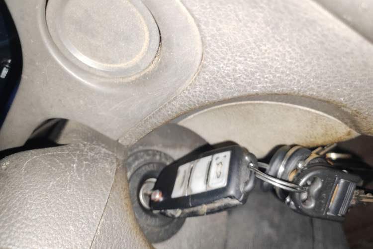 Used FORTHING Joyear S50 2014 1.5L Manual Luxury Model
