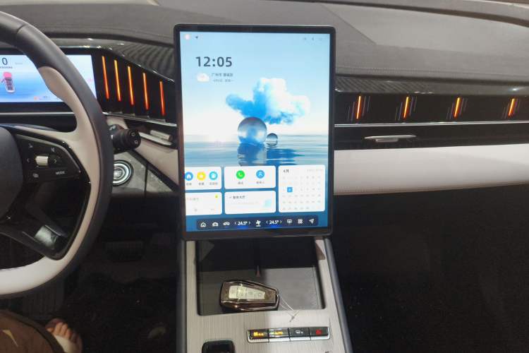 Used Geely Auto FX11 2024 1.5TD DCT Prestige Edition
