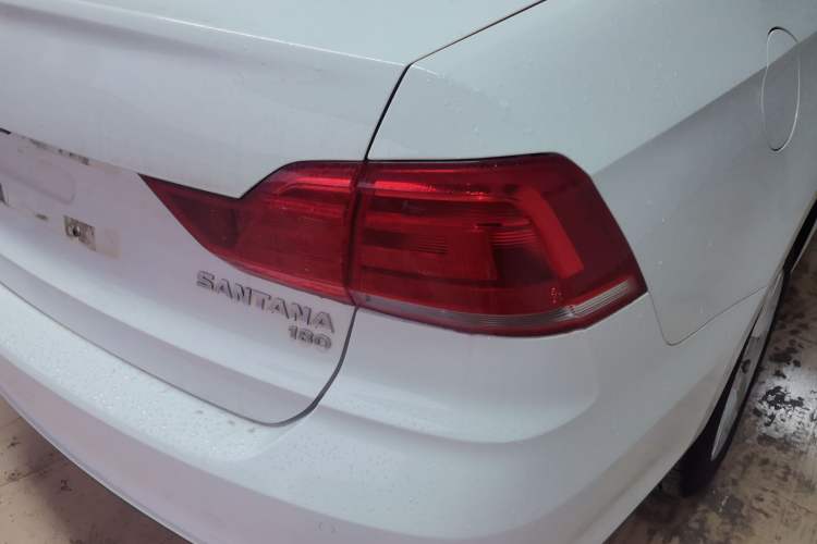 Used Volkswagen Santana 2016 1.6L Automatic Comfort Edition