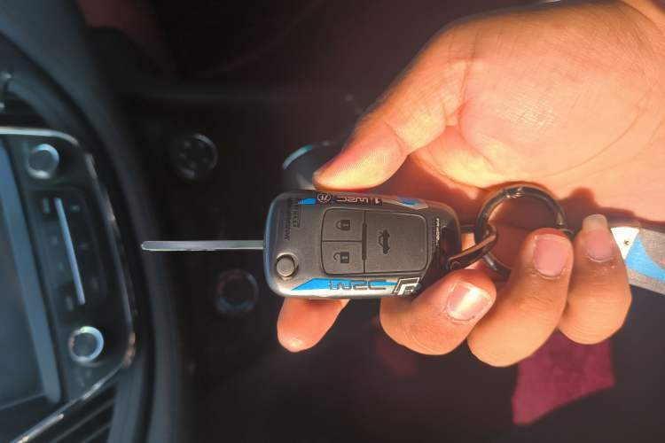 Used Chevrolet Monza 2019 RS 330T Automatic Comfort Edition China VI Standard