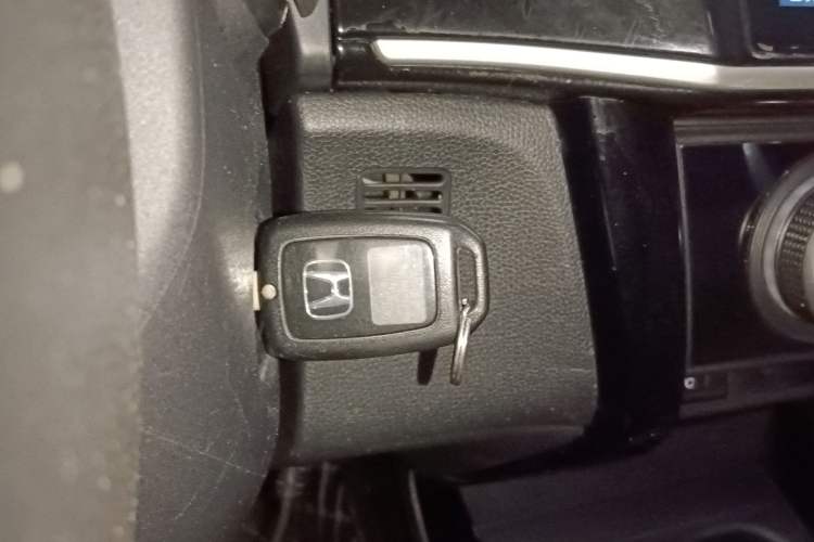 Used Honda Gienia 2017 1.5L CVT Comfort Version
