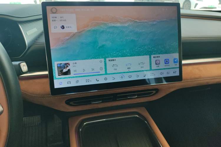 Used Mazda EZ-6 2024 Pure Electric 600 ZhiZun Edition Audio And AC Panel