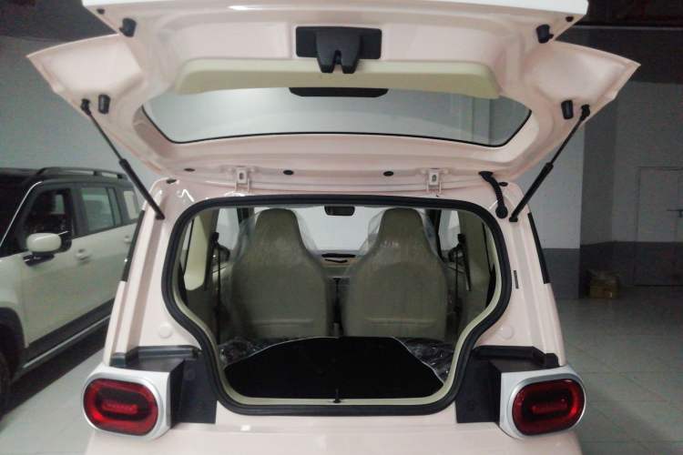 Used Wuling Hongguang MINIEV 2024 3rd Generation 215km Youth Edition