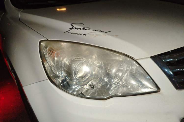 Used Haval H6 2015 Upgraded Model 1.5T Manual Two-Wheel Drive Elite Version