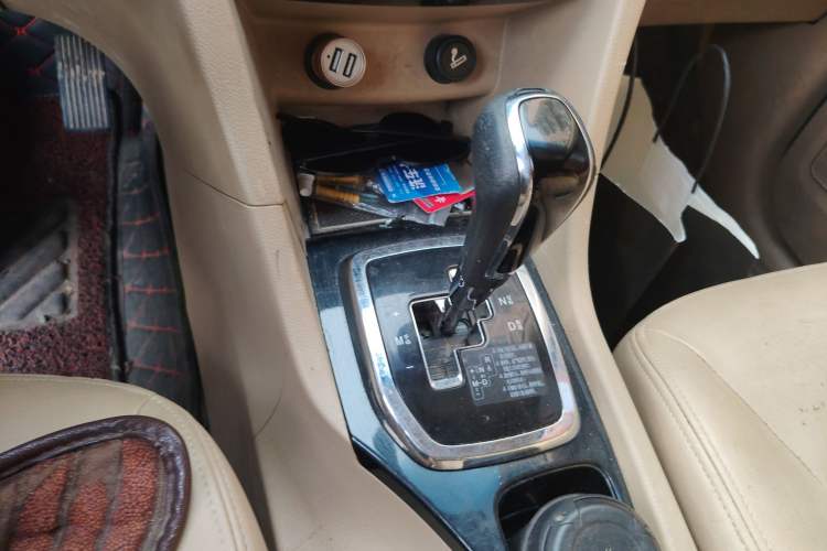 Used Baojun 730 2016 1.8L iAMT Luxury Model 7 Seats