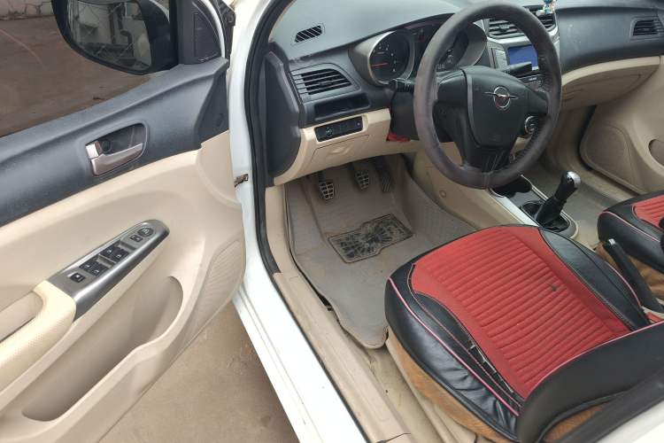 Used Haima M3 2014 1.5L Manual Elite Edition
